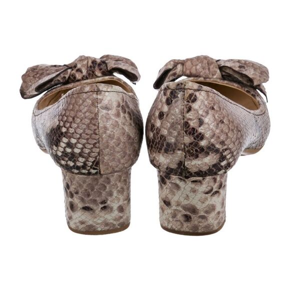 Prada  - Picture 6 of 12